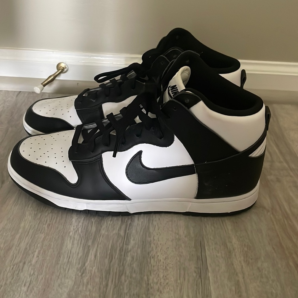 Nike high top panda dunks